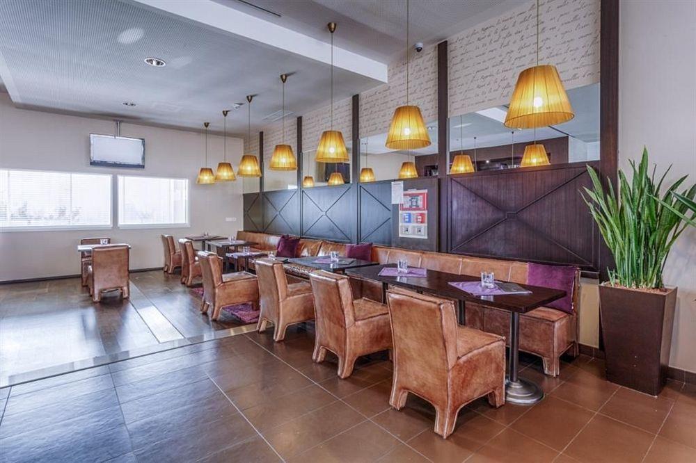 Hotel Die Zeit Sankt Veit an der Glan Εξωτερικό φωτογραφία